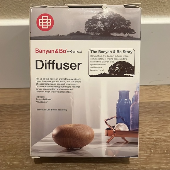 Essential Oil Diffuser - Picture 9 of 9